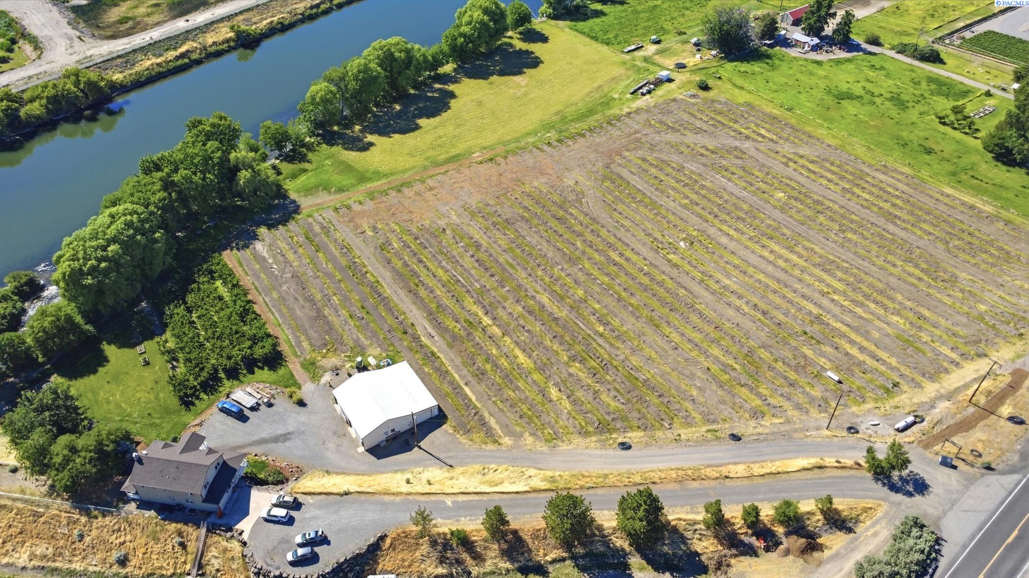 38906 Demoss Road Benton City, WA 99320 - Photo 2 of 46 Gallery Image 2