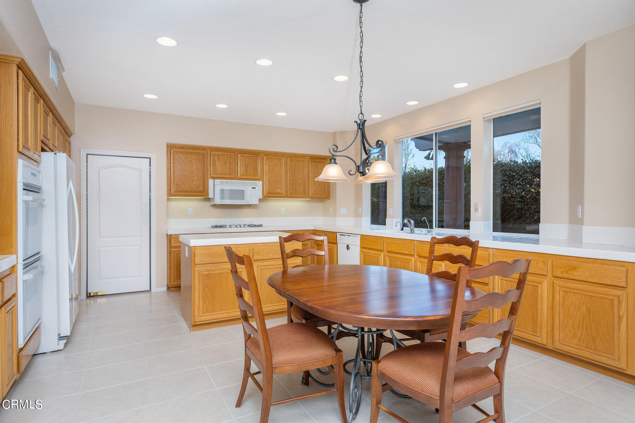 1760 Crystal View Circle Newbury Park, CA 91320 - Photo 18 of 44 CS4_3419-2