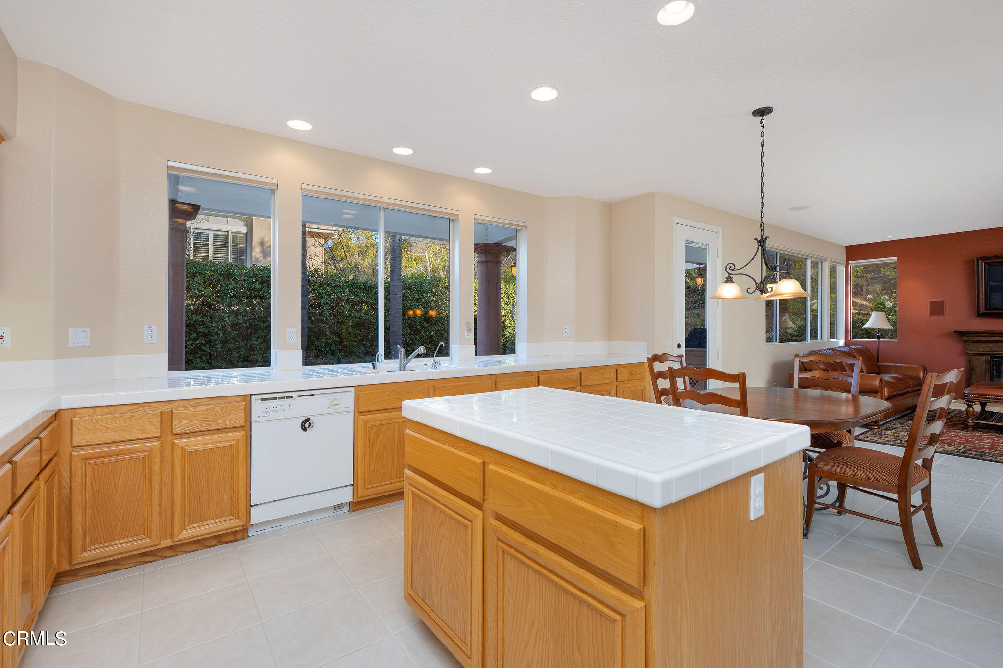 1760 Crystal View Circle Newbury Park, CA 91320 - Photo 21 of 44 CS4_3462-2