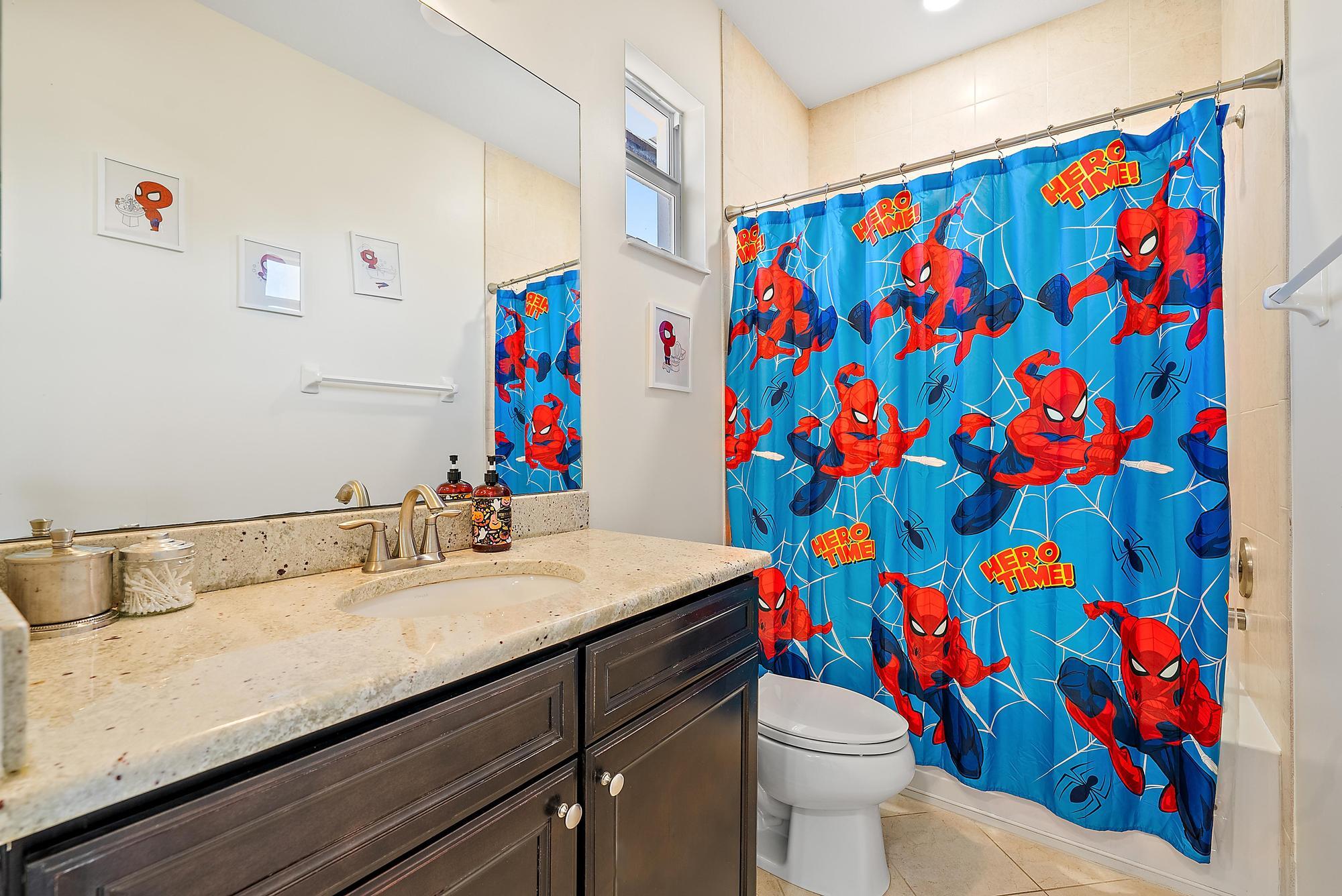 111 Manor Circle Jupiter, FL 33458 - Photo 23 of 33 111 Manor Cir-22