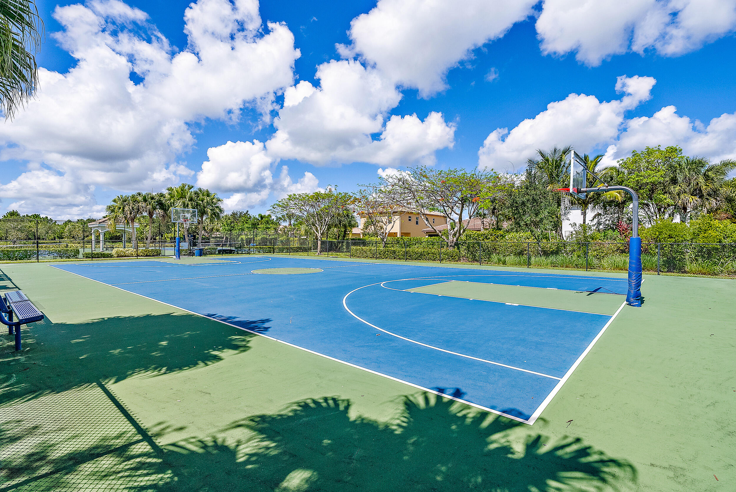 111 Manor Circle Jupiter, FL 33458 - Photo 30 of 33 115 Whale Cay Way-41