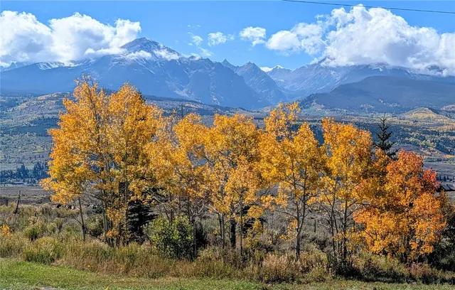 $2,199,900 | 1703 Elk Run Road, Silverthorne, CO 80498