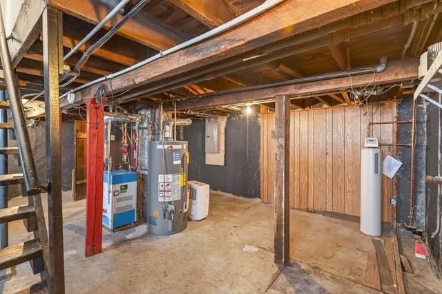 $200,000 | 274 Wyoming Street East, St. Paul, MN 55118