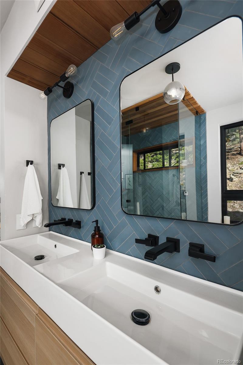 34087 Gap Road Golden, CO 80403 - Photo 36 of 50