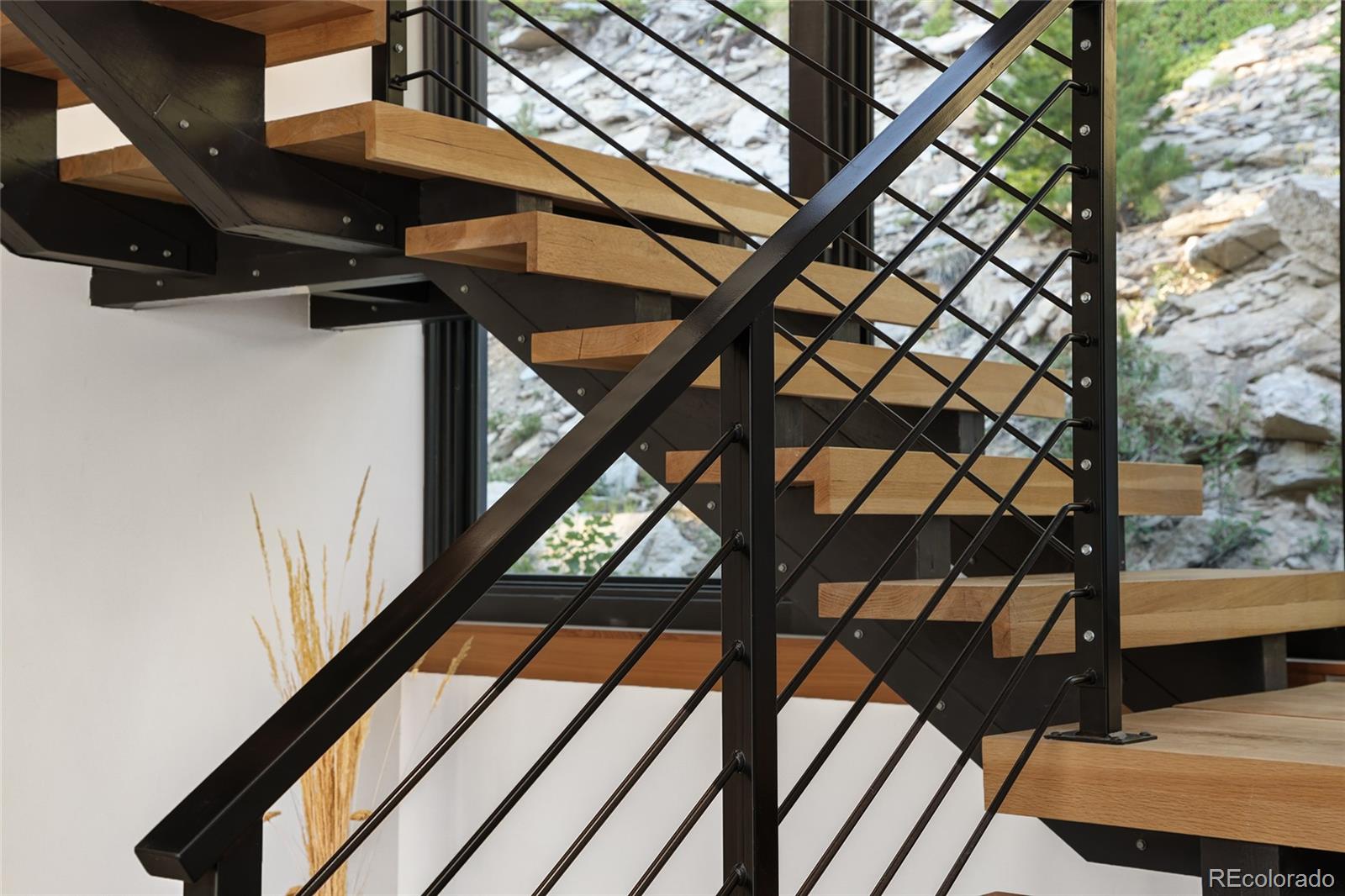 34087 Gap Road Golden, CO 80403 - Photo 10 of 50