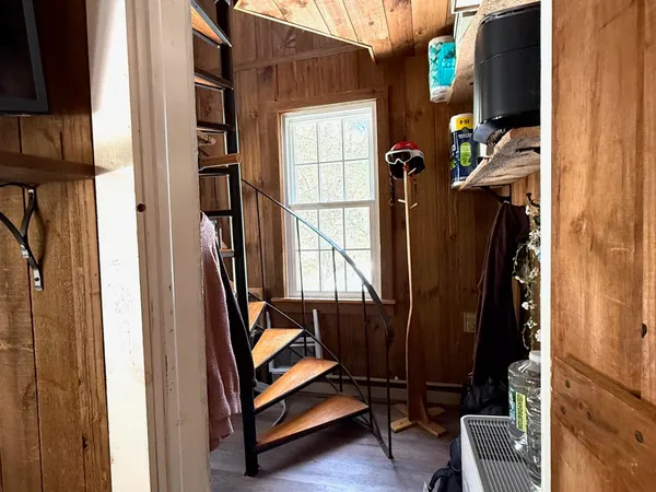 $319,000 | 1829 West Jamaica Road, Jamaica, VT 05343