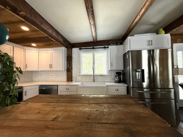 $319,000 | 1829 West Jamaica Road, Jamaica, VT 05343