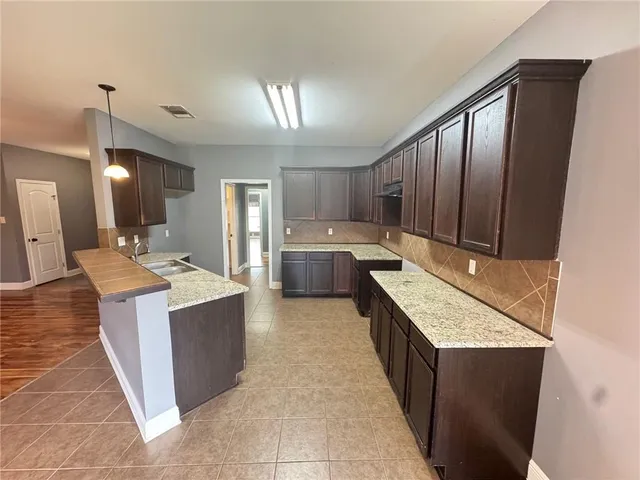 $198,000 | 21326 Beau Chateau Boulevard, Ponchatoula, LA 70454