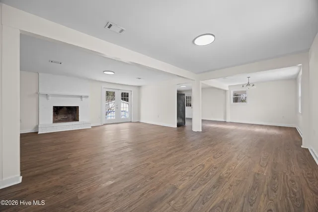 $290,000 | 18809 Highway 87, Riegelwood, NC 28456