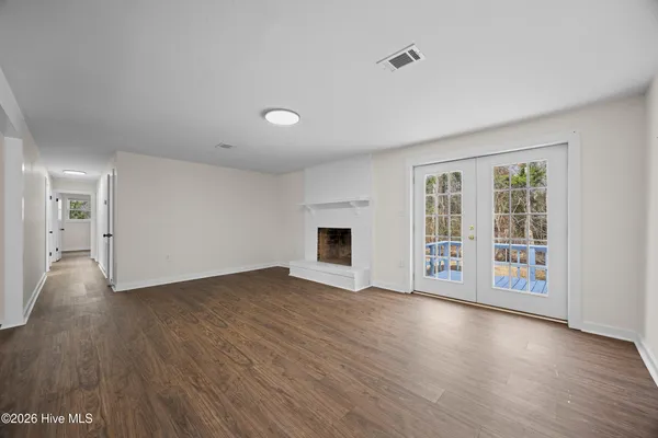 $280,000 | 18809 Highway 87, Riegelwood, NC 28456