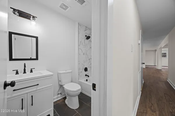 $280,000 | 18809 Highway 87, Riegelwood, NC 28456