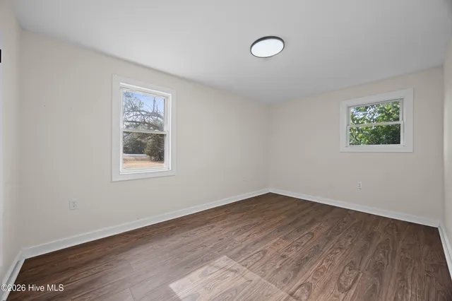 $290,000 | 18809 Highway 87, Riegelwood, NC 28456