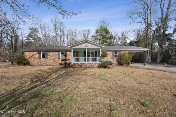 $280,000 | 18809 Highway 87, Riegelwood, NC 28456