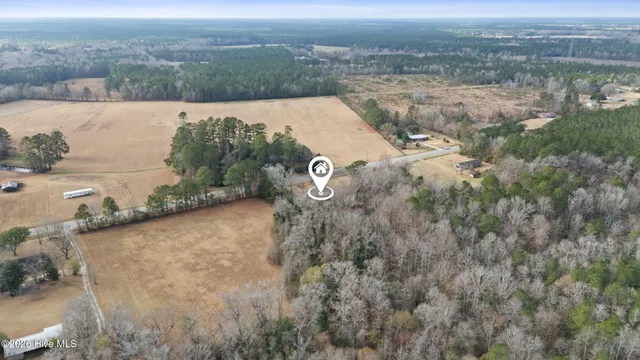 $290,000 | 18809 Highway 87, Riegelwood, NC 28456