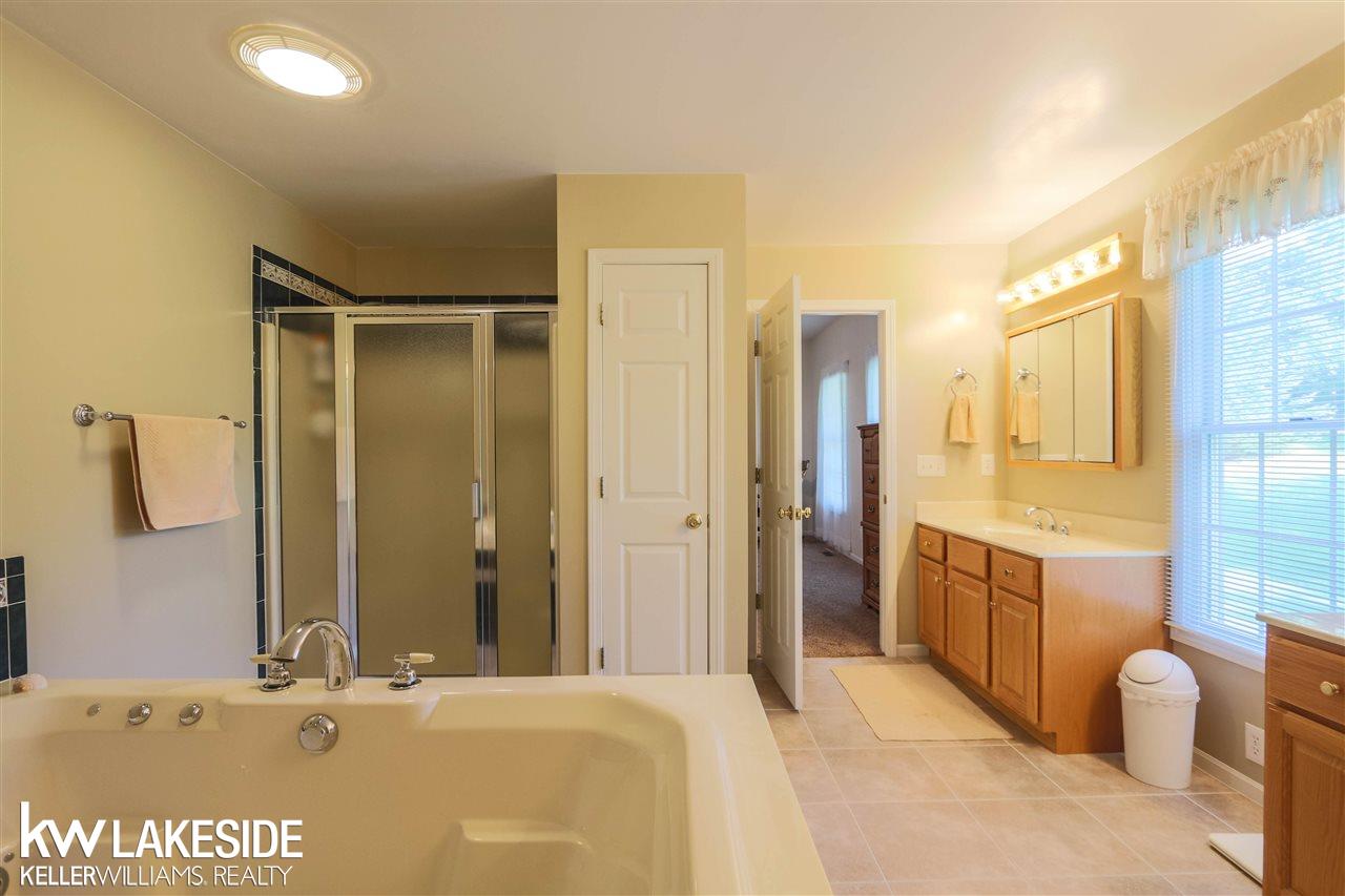 465 Mack Road Leonard, MI 48367 - Photo 46 of 84 50049808-45.JPG