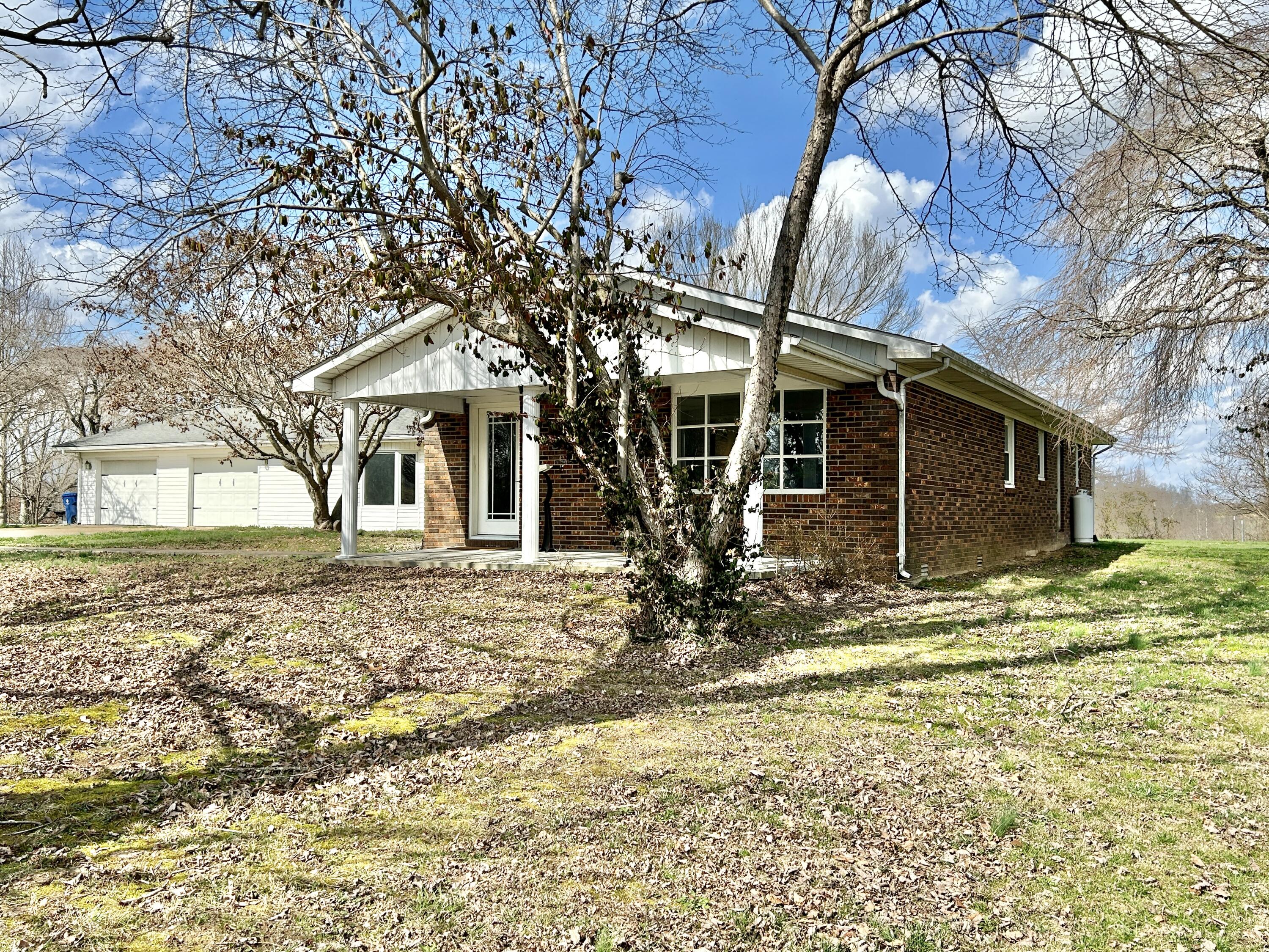 2646 Nelson Valley Road Science Hill, KY 42553 - Photo 3 of 40 IMG_8673