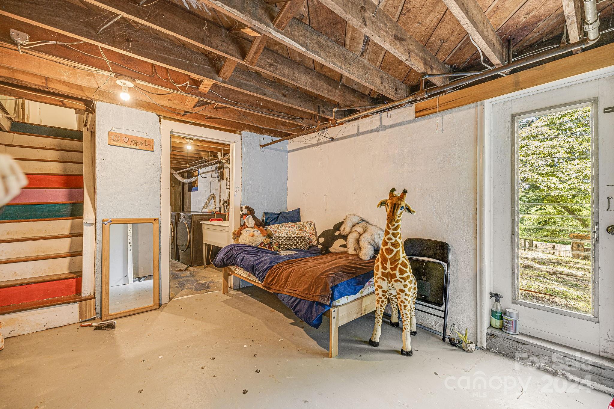 111 Kingsgate Road Asheville, NC 28805 - Photo 31 of 41 Gallery Image 31