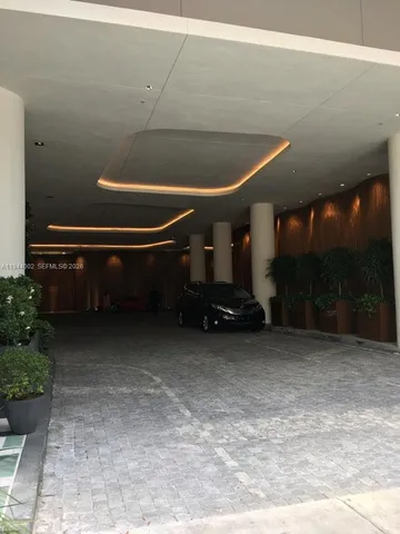 $4,250 | 801 South Miami Avenue, Unit 2203, Miami, FL 33131