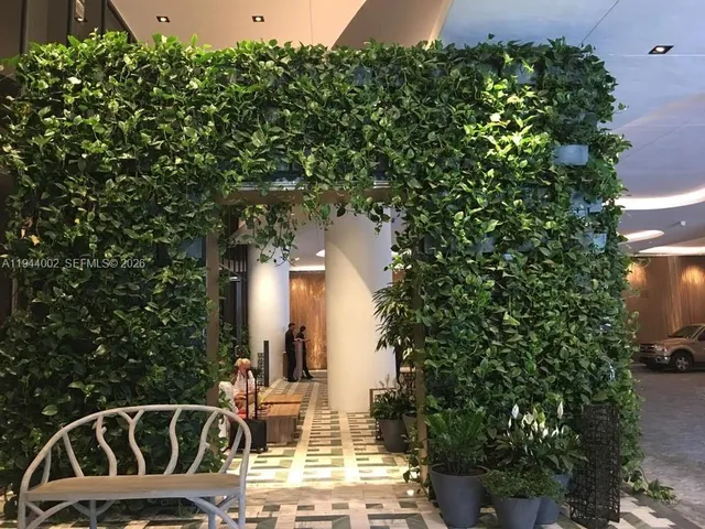 $4,250 | 801 South Miami Avenue, Unit 2203, Miami, FL 33131