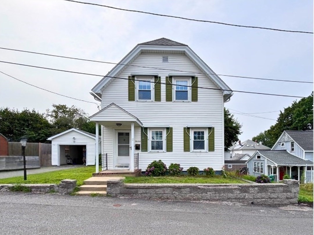 13 Simon Court Clinton, MA 01510 - Photo 2 of 31