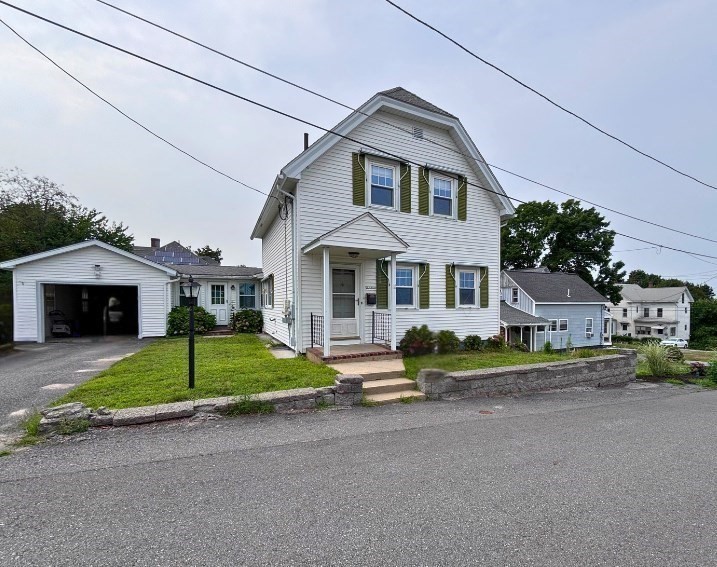 13 Simon Court Clinton, MA 01510 - Photo 3 of 31