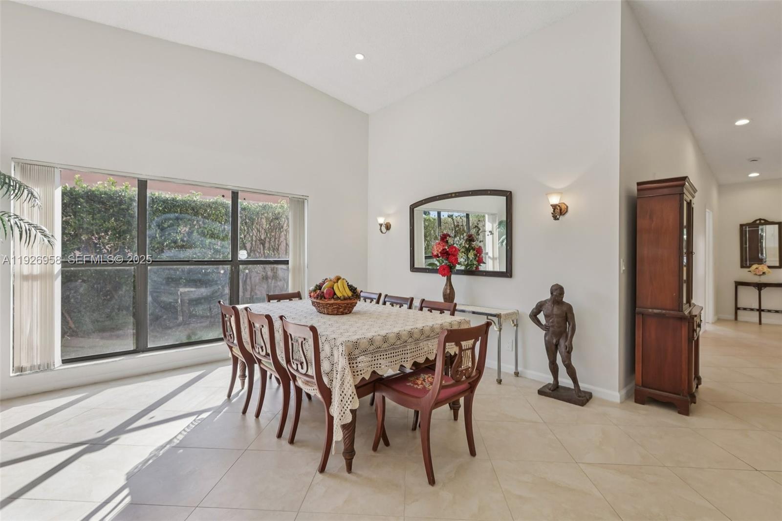 22792 Marbella Circle Boca Raton, FL 33433 - Photo 15 of 54