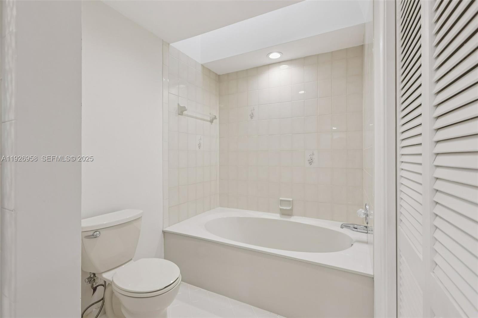 22792 Marbella Circle Boca Raton, FL 33433 - Photo 42 of 54