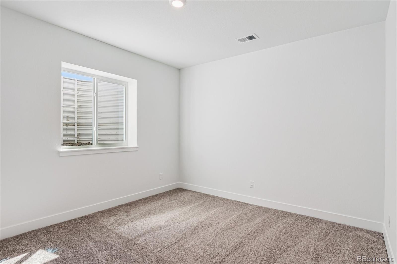 2590 West Bitterroot Place Highlands Ranch, CO 80129 - Photo 18 of 21