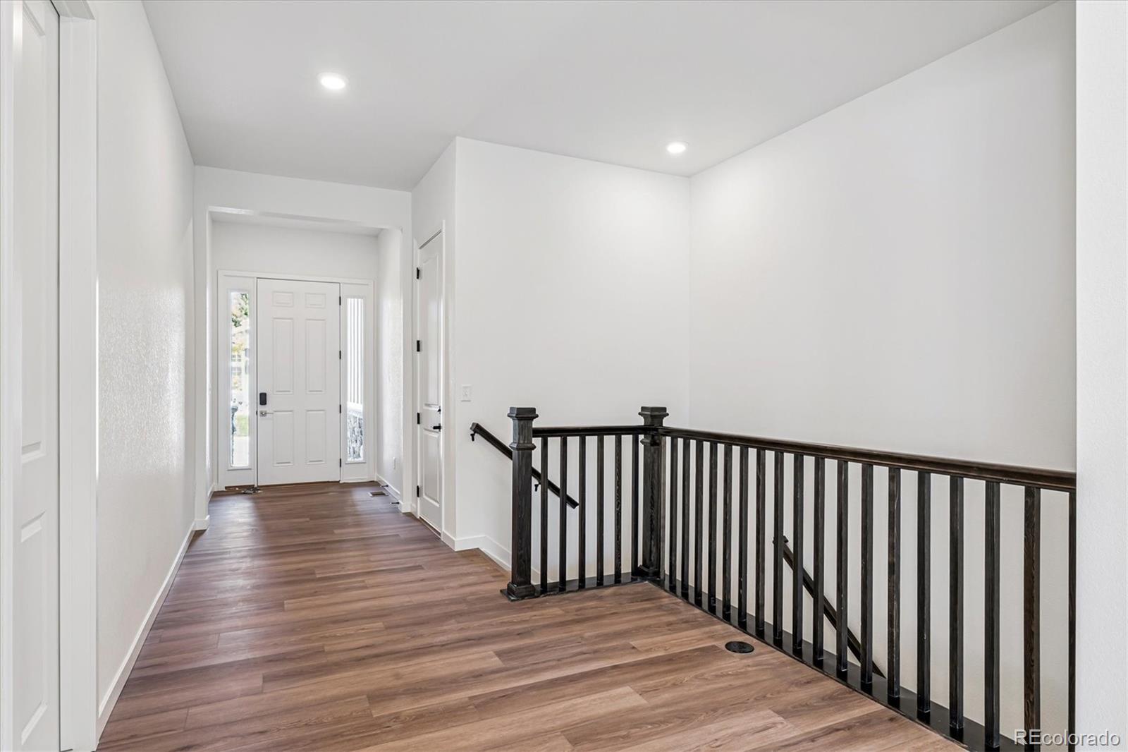 2590 West Bitterroot Place Highlands Ranch, CO 80129 - Photo 6 of 21