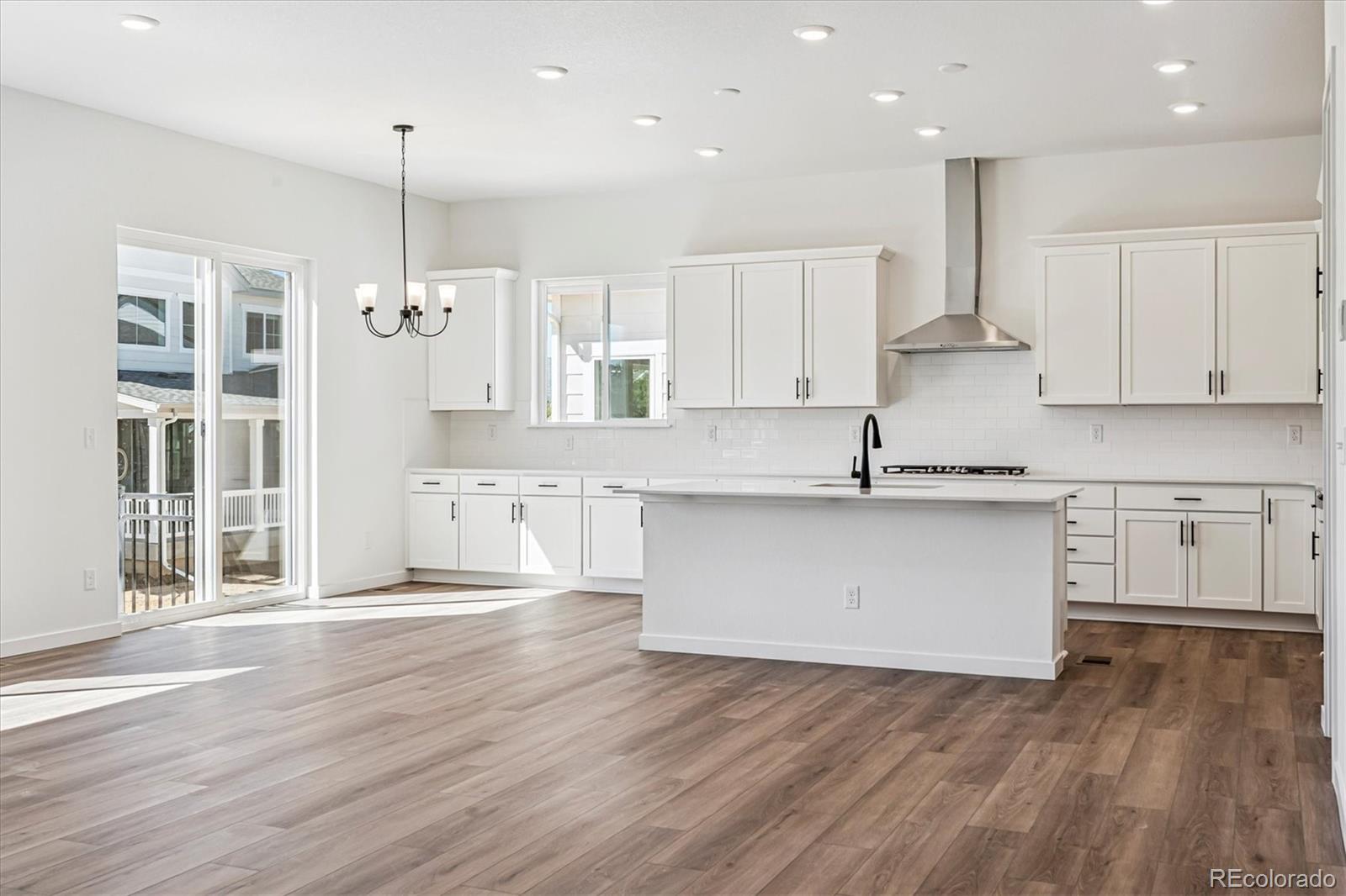 2590 West Bitterroot Place Highlands Ranch, CO 80129 - Photo 8 of 21