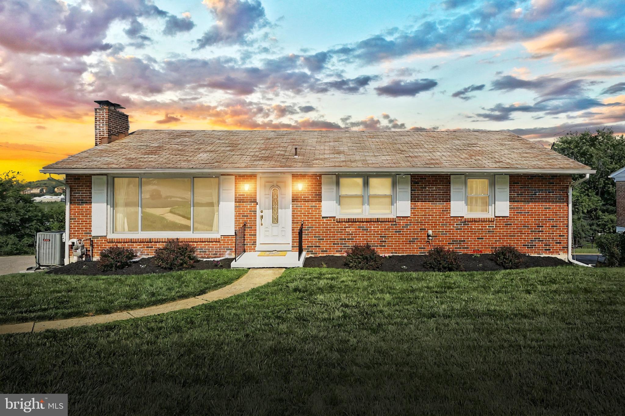 1405 Bonbar Road York, PA 17403 - Photo 1 of 41 Gallery Image 1