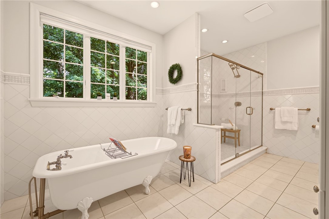 5 Risewood Lane Pittsford, NY 14534 - Photo 21 of 44