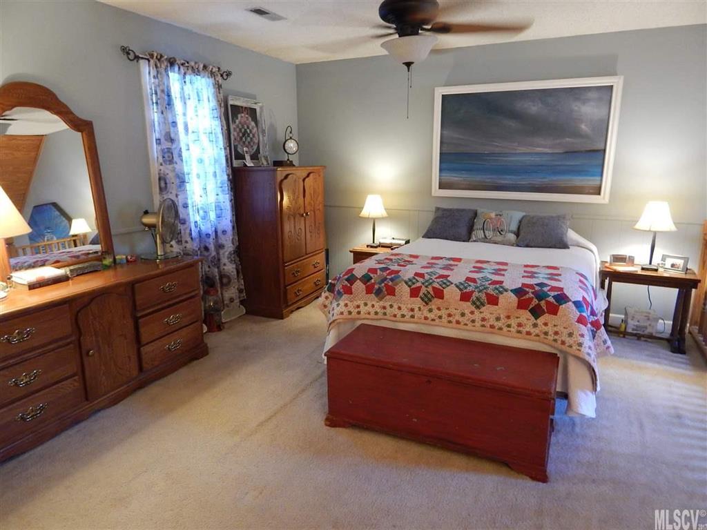 1420 Airport Rhodhiss Road Hickory, NC 28601 - Photo 14 of 25 Gallery Image 14
