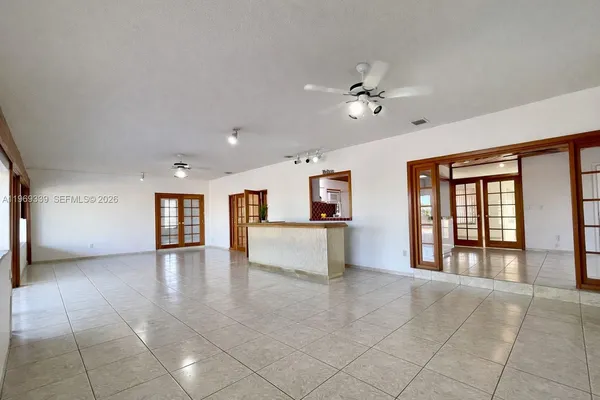 $5,200 | 2351 Southwest 92nd Place, Miami, FL 33165