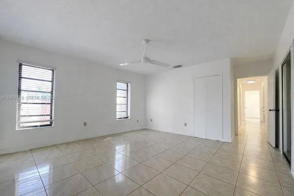 $5,200 | 2351 Southwest 92nd Place, Miami, FL 33165