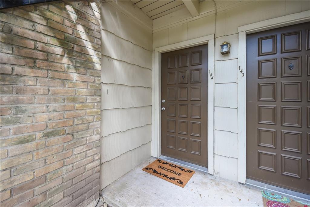 8210 Bent Tree Road, Unit 144 Austin, TX 78759 - Photo 2 of 24 a bathroom with a shower