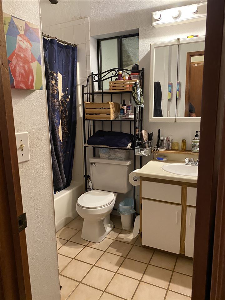 51 Kulalani Circle Kula, HI 96790 - Photo 26 of 30 a bathroom with a sink toilet and mirror