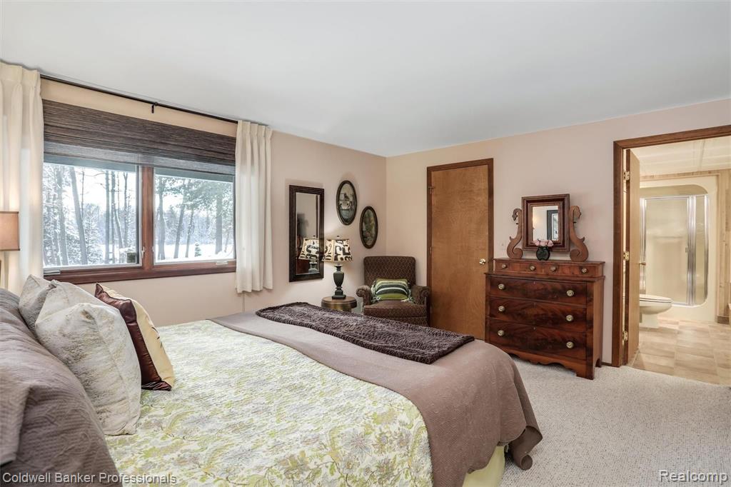 9865 Pine Knob Road Clarkston, MI 48348 - Photo 33 of 56