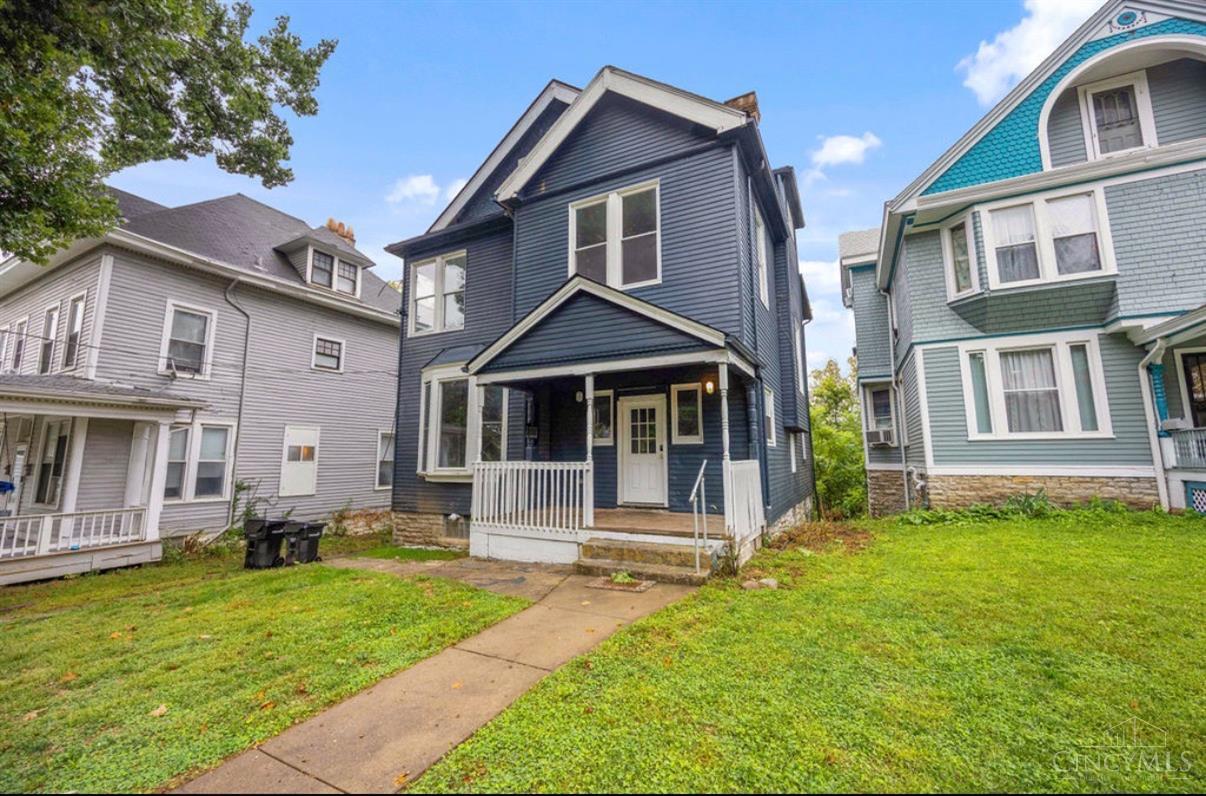 839 Ridgeway Avenue Cincinnati, OH 45229 - Photo 3 of 34 Gallery Image 3