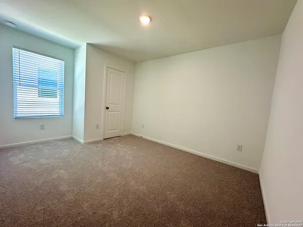 $1,600 | 523 Paul Canyon, San Antonio, TX 78253