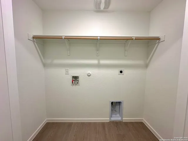 $1,600 | 523 Paul Canyon, San Antonio, TX 78253