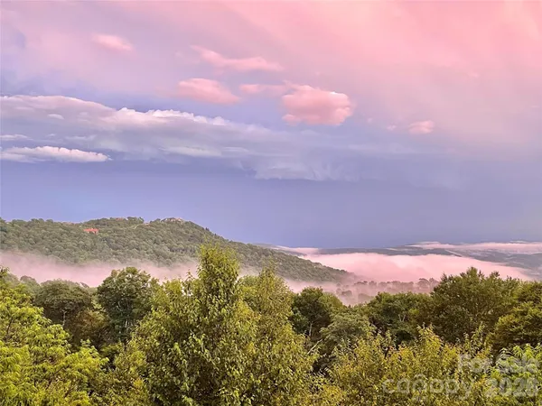 $515,000 | 180 Windy Knoll, Banner Elk, NC 28604