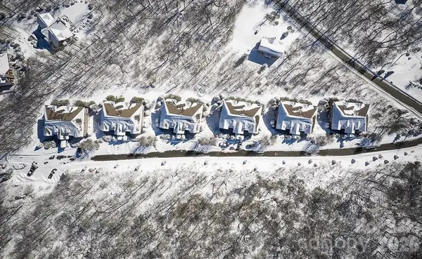 $515,000 | 180 Windy Knoll, Banner Elk, NC 28604