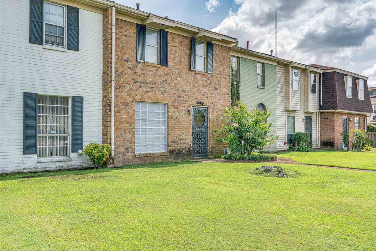 5565 Pleasant View Road, Unit 5565 Memphis, TN 38134 - Photo 23 of 25 a front view of a house with a yard