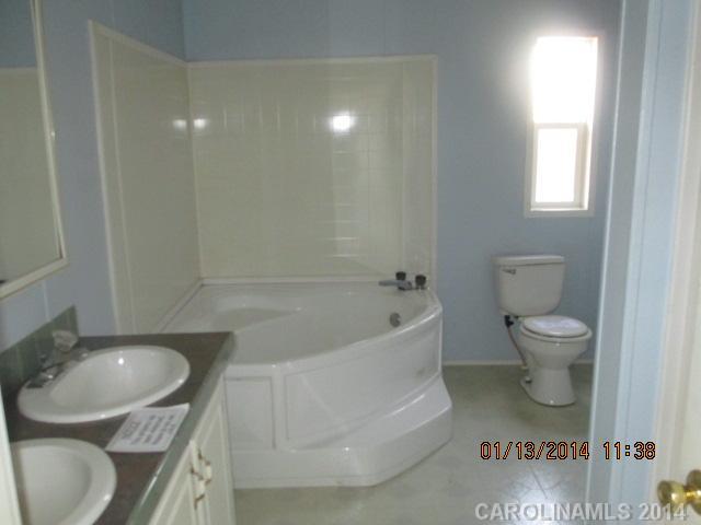728 Stagecoach Road Gastonia, NC 28052 - Photo 7 of 8 Gallery Image 7
