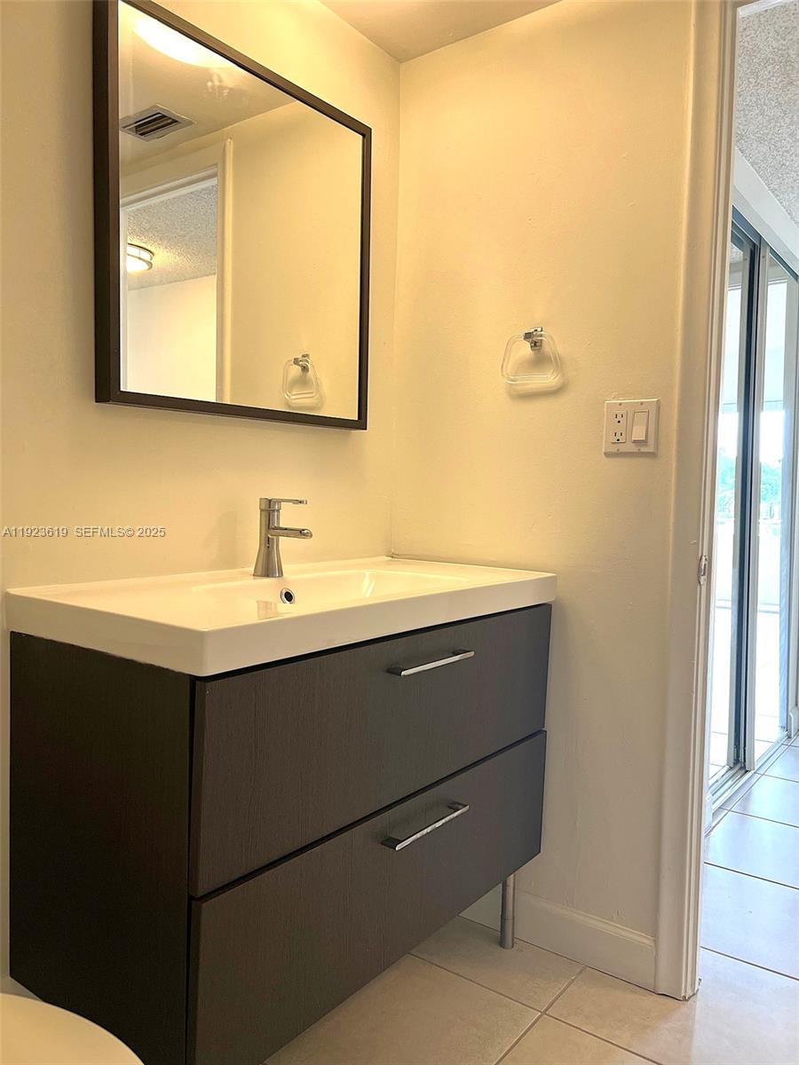 7727 Southwest 86th Street, Unit A1207 Miami, FL 33143 - Photo 8 of 10