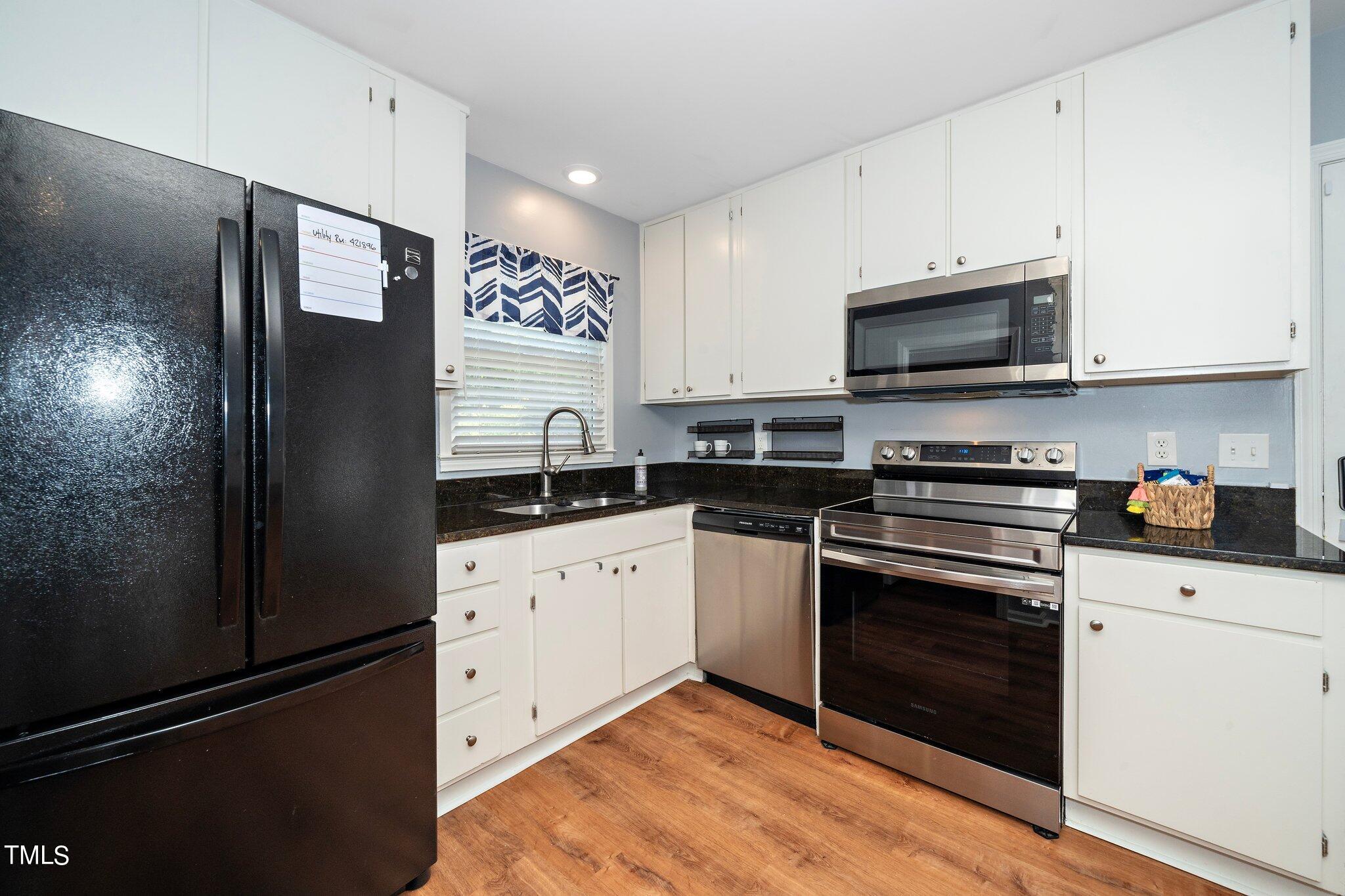 1416 Sedwick Road Durham, NC 27713 - Photo 10 of 26 12-web-or-mls-1416 Sedwick Road (7 of 26