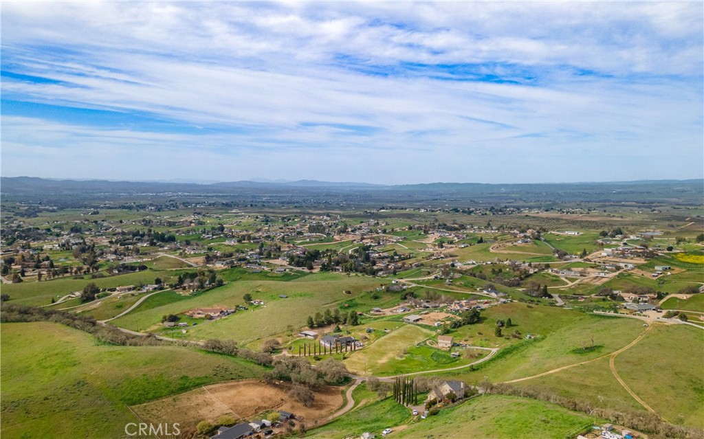 1 Dry Canyon Road Paso Robles, CA 93446 - Photo 8 of 8 Community