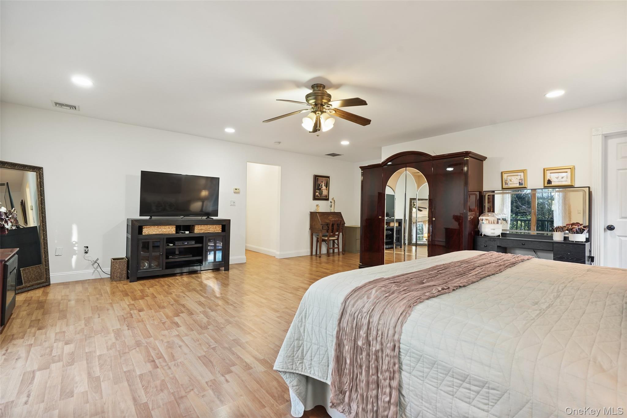 1356 Artis Road Shrub Oak, NY 10588 - Photo 17 of 41