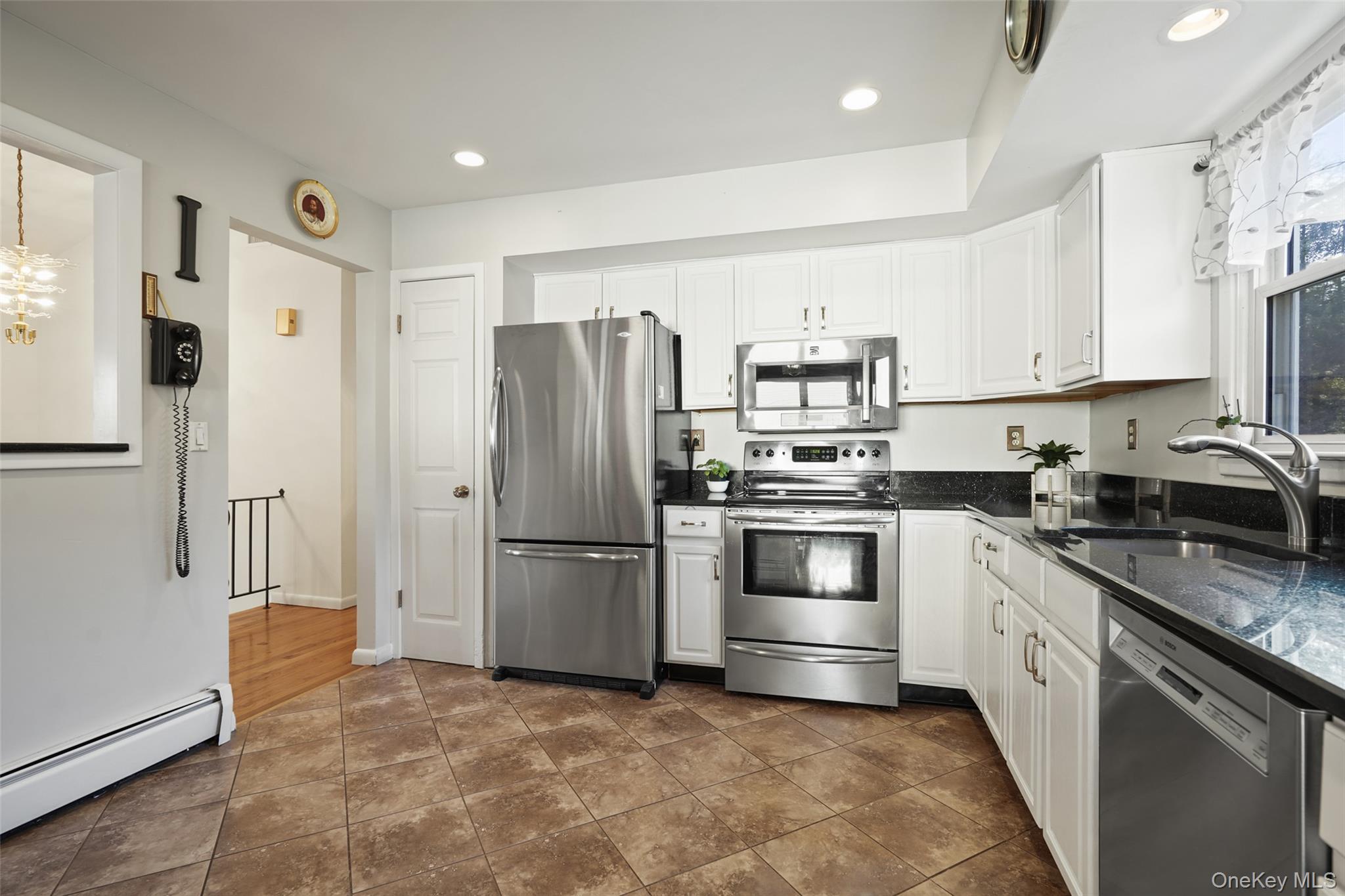 1356 Artis Road Shrub Oak, NY 10588 - Photo 9 of 41